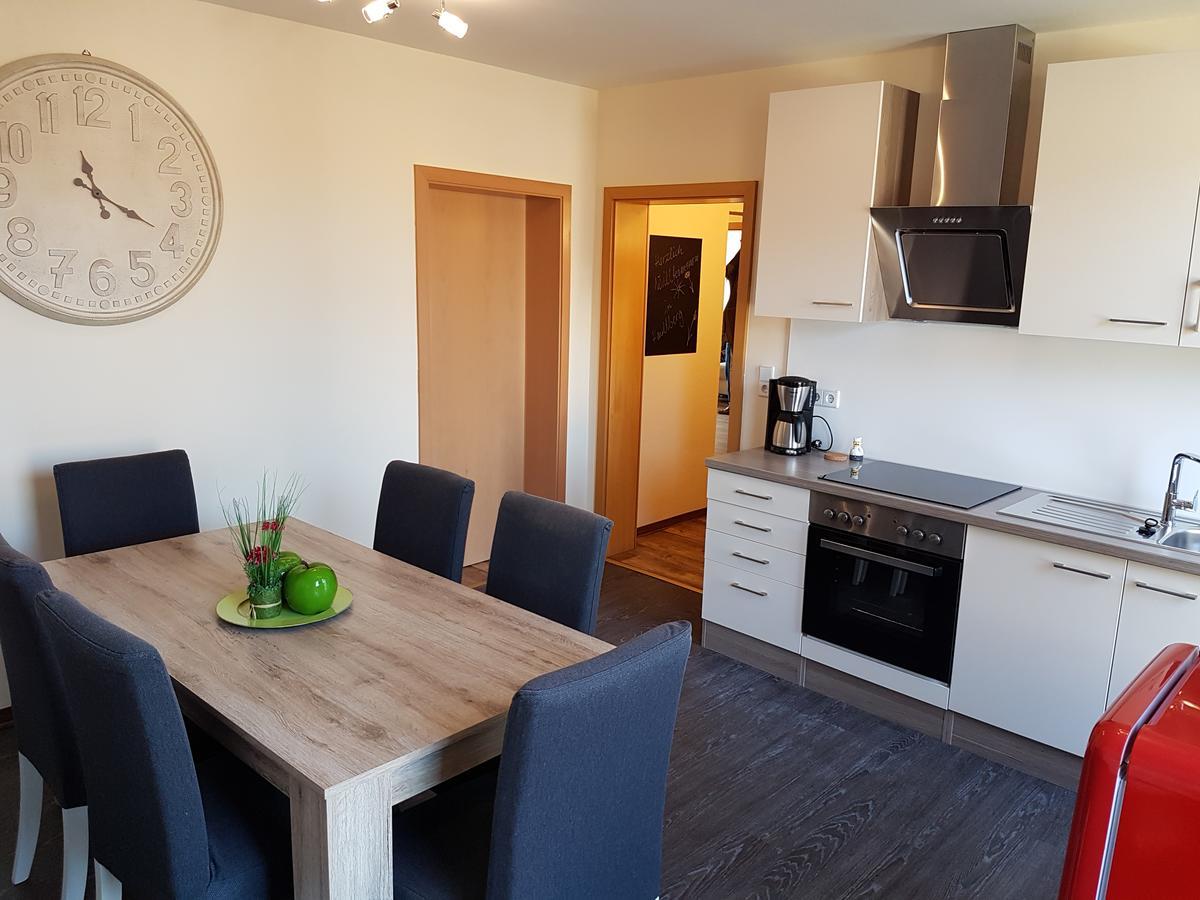 Apartment Am Rathaus Und No11 *